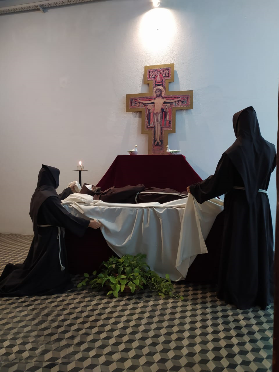 The friars of the monastery of Buenos Aires while commemorating the Transitus of St. Francis of Assisi, October 2020