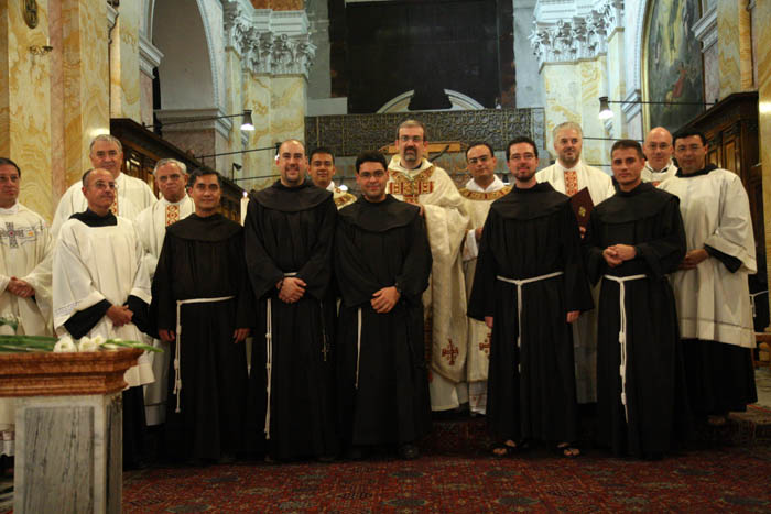 Five Franciscan Friars Took Solemn Vows in Jerusalem (2007) | Custodia ...
