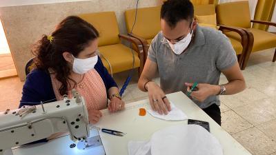 A day of training in producing protective masks, within the project “Active Women Against Covid-19”