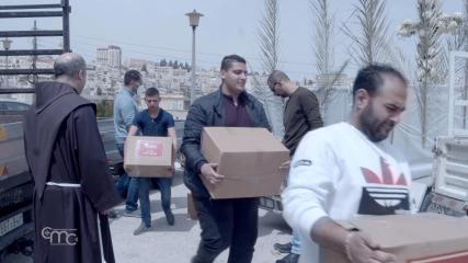 The Franciscans of Bethlehem are distributing aid to families in difficulty