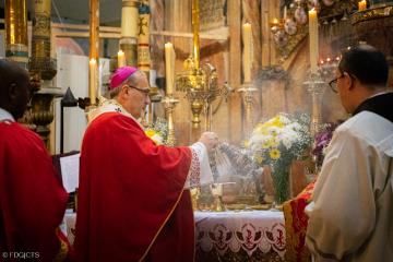 Missa de requiem Benedicto XVI holy Sepulchre
